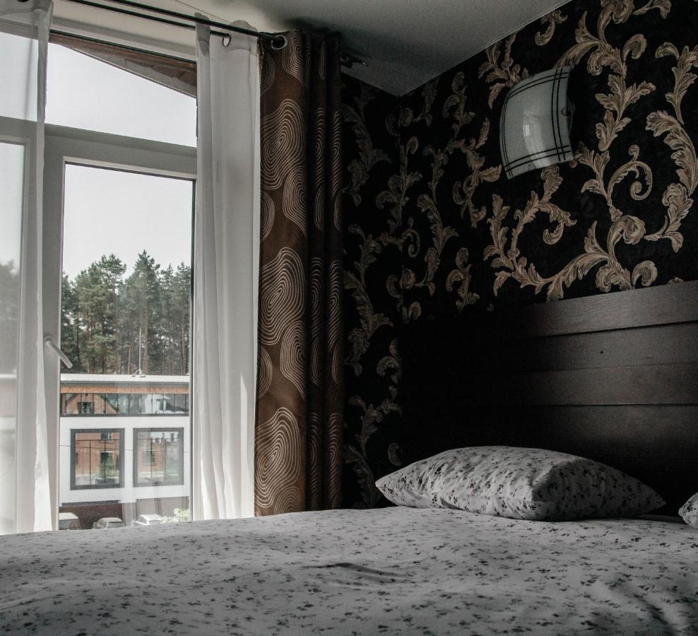 Mini-Hotel La Menska Minsk Esterno foto